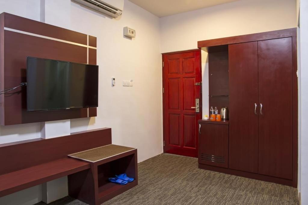 D'Merlion Hotel Pembunuh Exterior foto